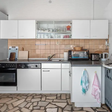 Stunning In With Wifi Apartment Klenovica